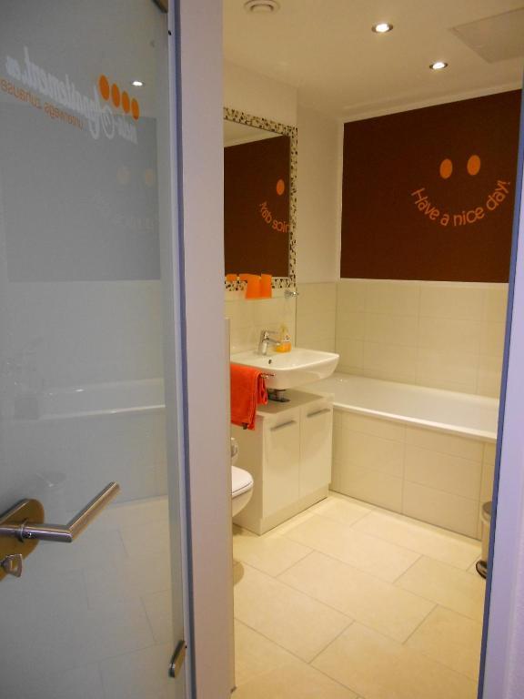 Mein Appartement Huerth Koeln Kültér fotó
